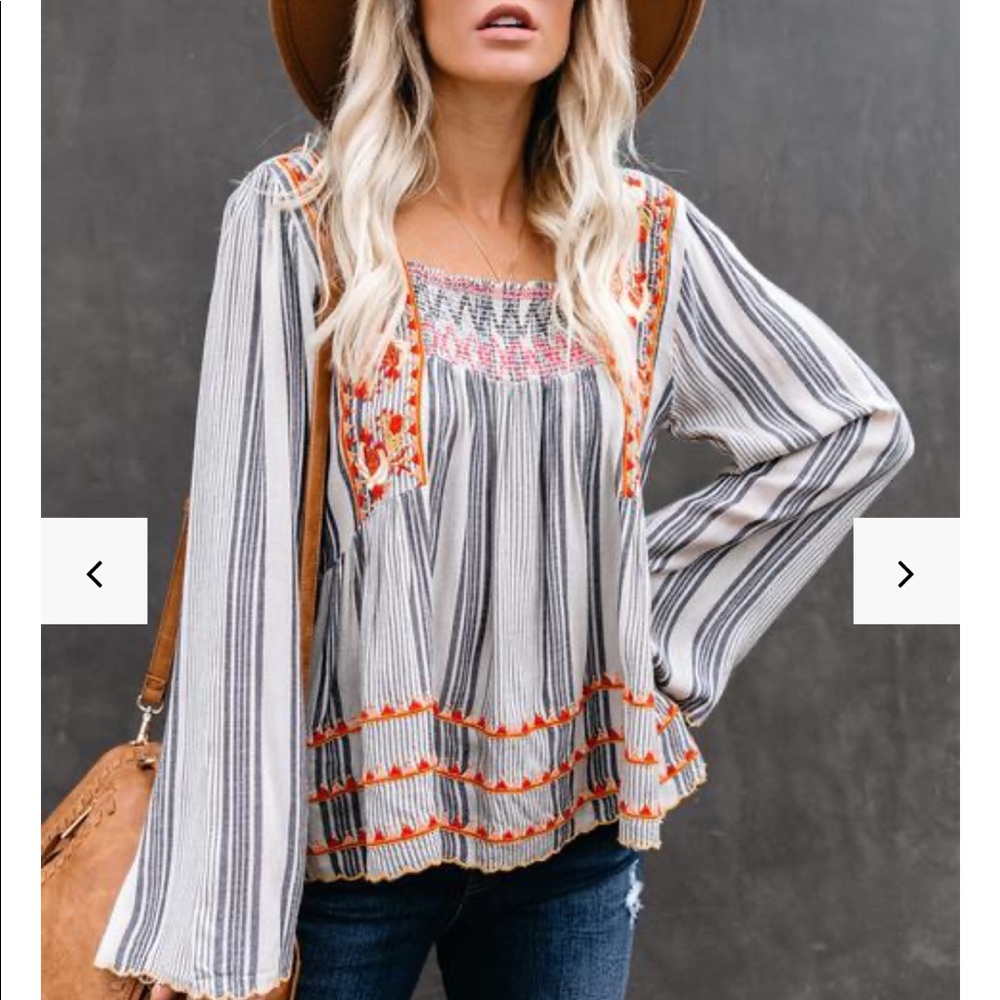 New without tags, Size small embroidered blouse